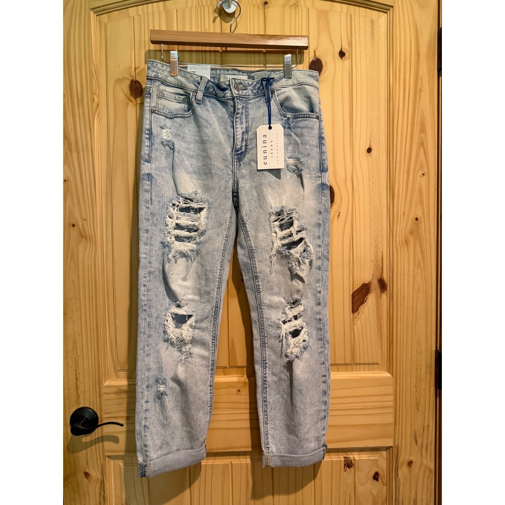 Eunina Frankie Low Rise Girlfriend Jeans Distressed Light Wash 9506 Size 9 NWT